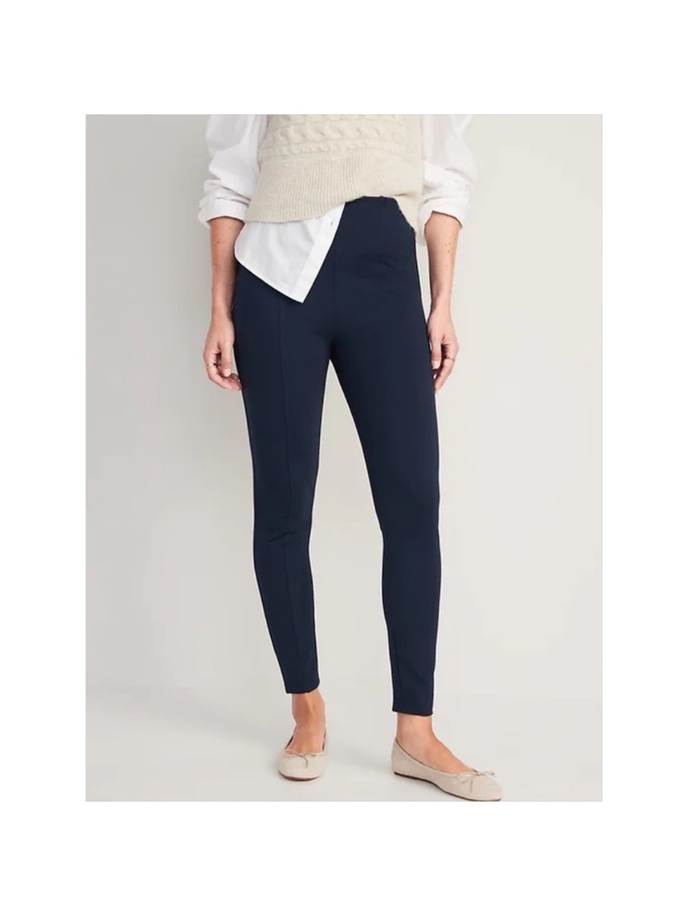 OLD NAVY Extra High-Waisted Stevie Ankle Pants in Navy Blue